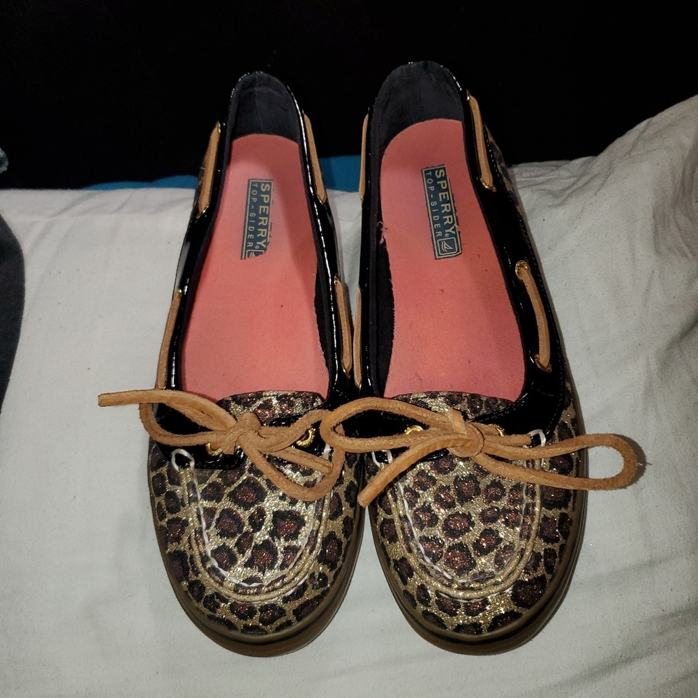 Cheetah print sperry's